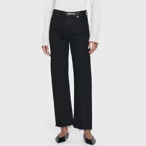 Frame Le Jane Crop Raw Fray in Black